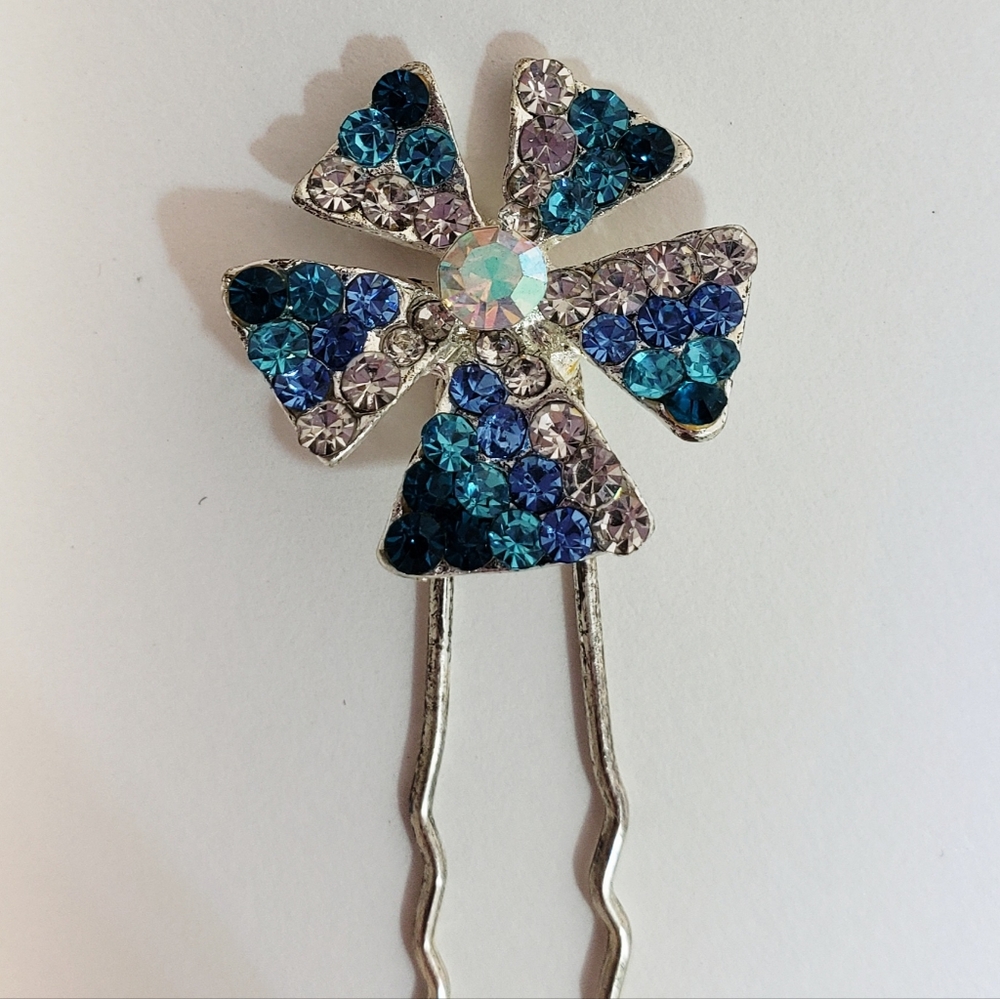 Blue and Silver Crystal Pinwheel Flower Hair Accessory - Rhinestone Hair Gem